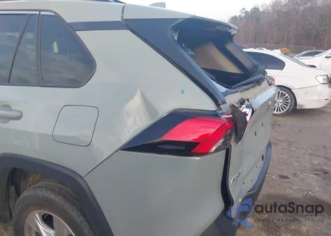 2022 Toyota Rav4 Xle z USA, uszkodzony, nr VIN 2T3W1RFV5NW218341